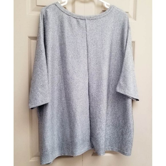 Reitmans The Relaxed Fit silver v-neck short sleeved sweater top - Picture 2 of 3